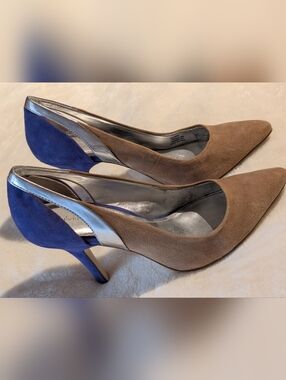 Calvin Klein Suede Pointed-Toe Two-Tone Pumps - Brown & Blue. Size 8 Reg.